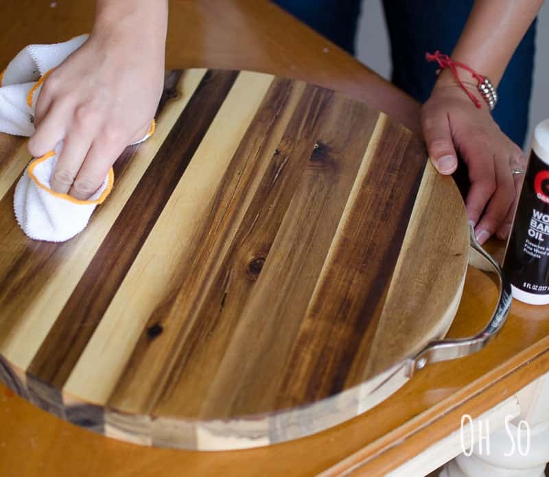 How to Oil a Wood Cutting Board
