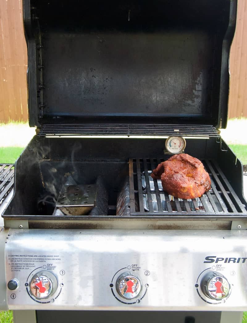 Smoked Pulled Pork {on your gas grill} Oh So Delicioso