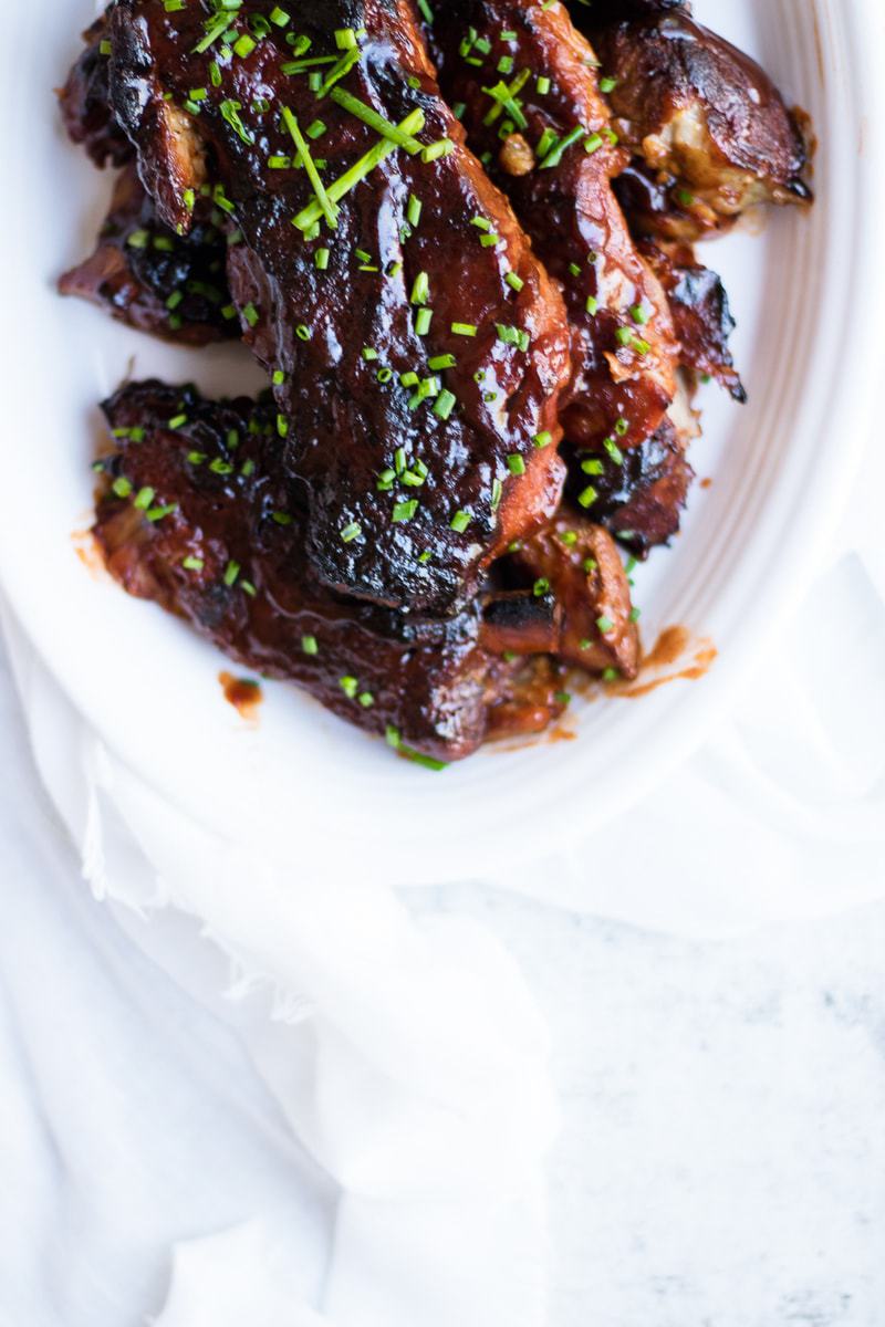 country ribs on a white platter