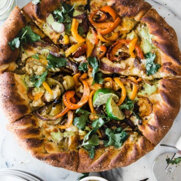 pizza with fajita veggies on top