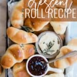 Easy crescent rolls recipe Pinterest image.